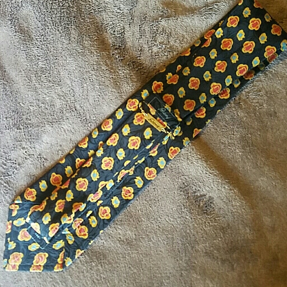 Gold Bar Brioni Tie